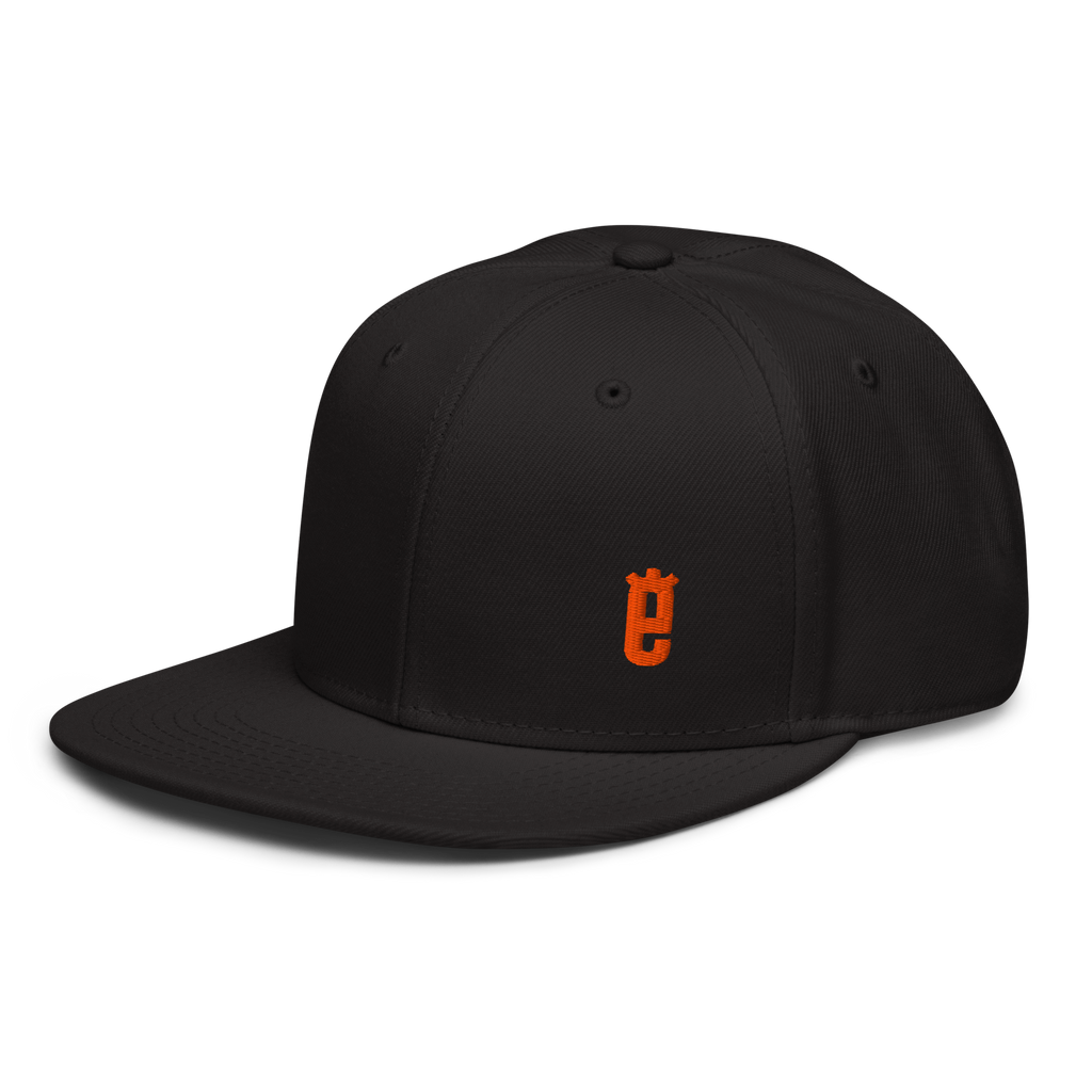 Classic Snapback Hat – Black